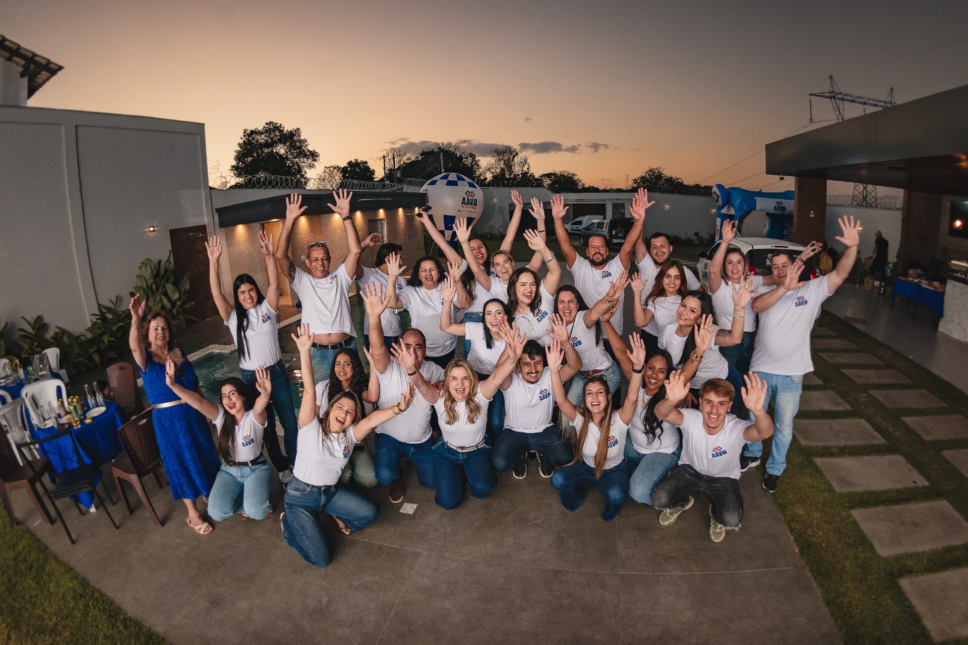 A equipe reunida ao fim do encontro